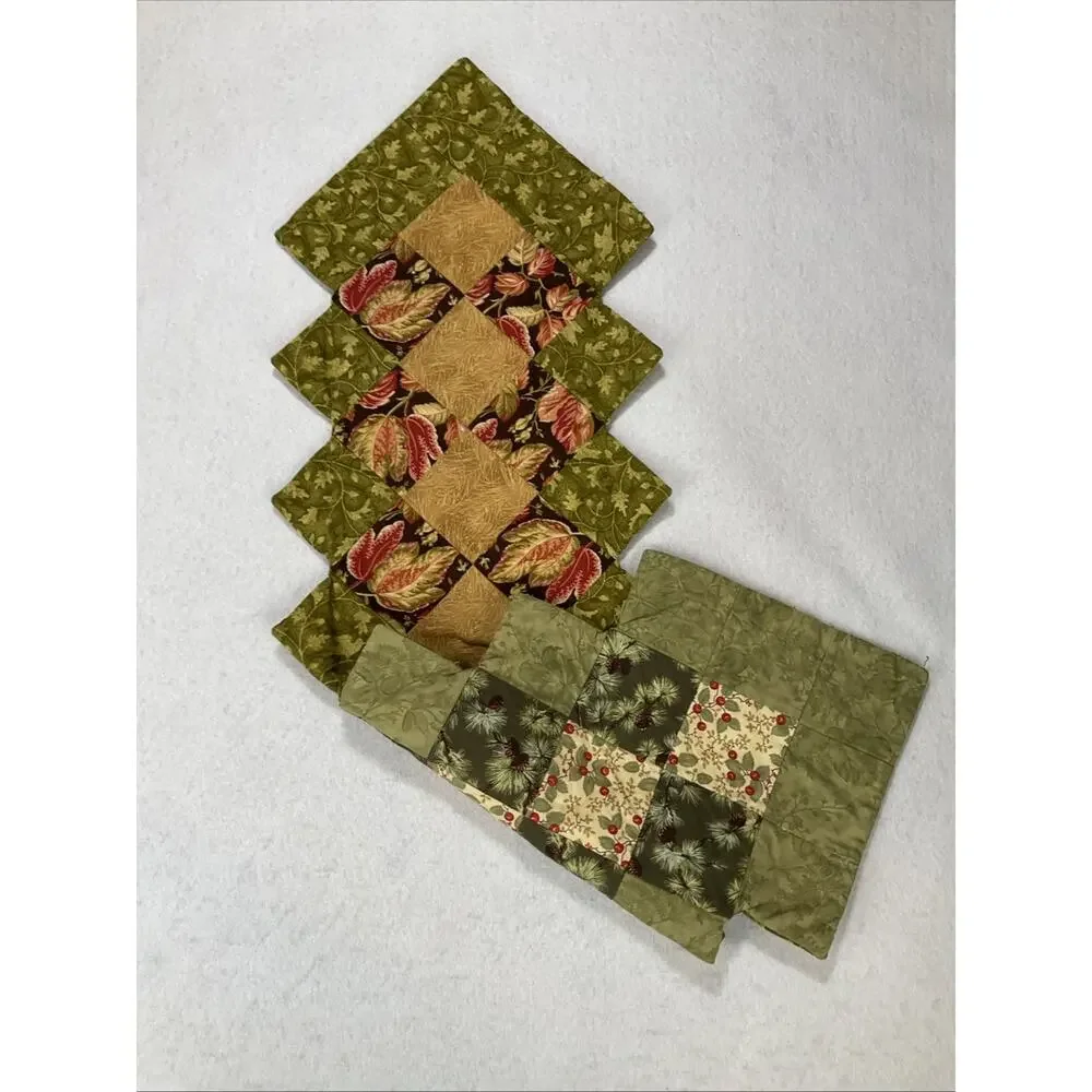 Handcrafted Machine Quilted REVERSIBLE TABLE RUNNER Fall Autumn Winter Pinecone